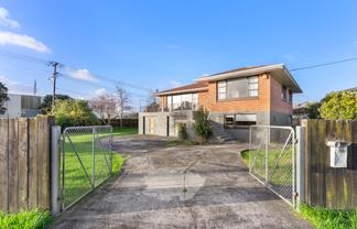 739 Te Atatu Road, Te Atatu Peninsula