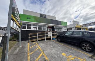 High Exposure Space with Exceptional Value