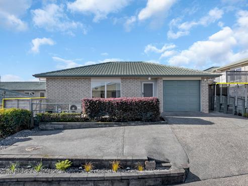 25/8 Village Place, Tuakau
