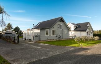 14 Bridge Street, Tuatapere