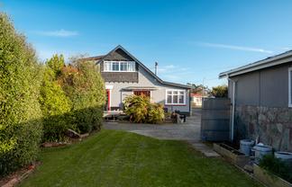 14 Bridge Street, Tuatapere