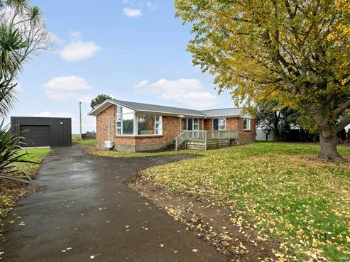 332 Grahams Beach Road, Manukau Heads