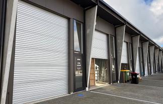 Multifunction Warehouse unit The Works Complex 