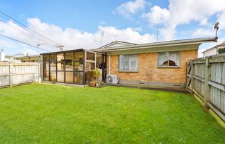 4/3 Opaheke Road, Papakura