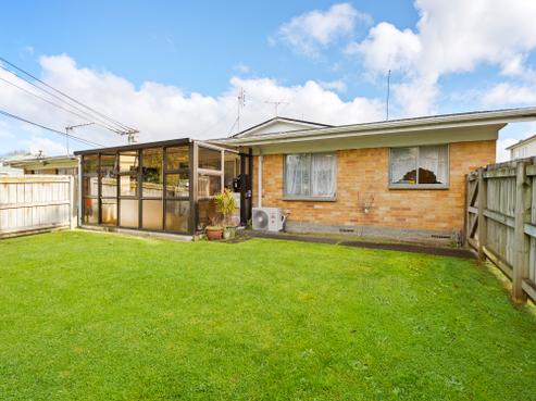 4/3 Opaheke Road, Papakura