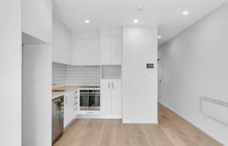G05/165 Lake Road, Northcote