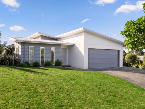 6 Puka Place, Raglan