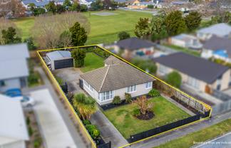 10 Camden Street, Northcote