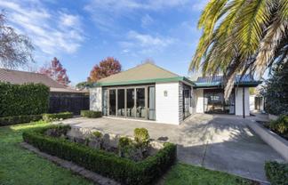 52 Parkstone Avenue, Ilam