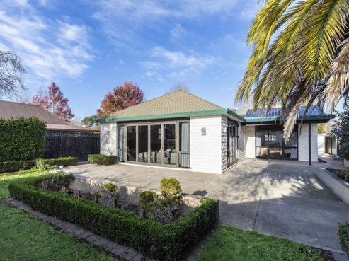 52 Parkstone Avenue, Ilam