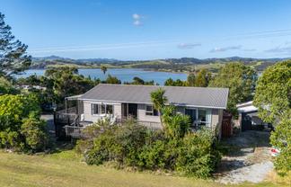 21 Colonel Mould Drive, Mangonui
