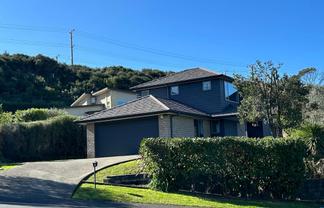 9 Waldorf Crescent, Orewa