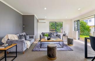 75A Clevedon Road, Papakura