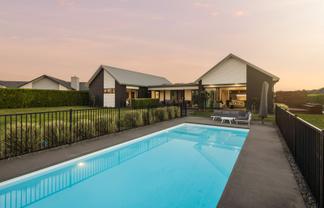20 Mike Smith Drive, Cambridge