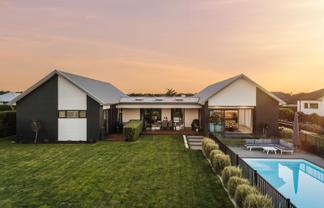 20 Mike Smith Drive, Cambridge