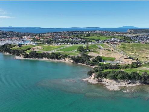 3 Daisy Burrell Drive, Gulf Harbour