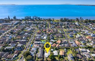 57 Centreway Road, Orewa