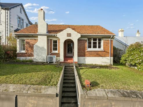 35 Glenpark Avenue, Mornington