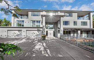 11 Kinmont Rise, East Tamaki Heights