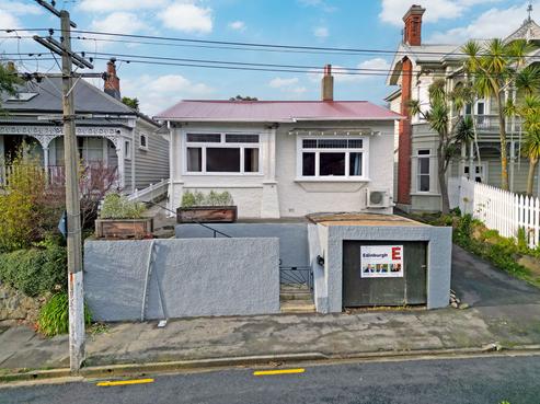 18 Currie Street, Port Chalmers