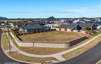 2 Raupo Crescent, Wharewaka
