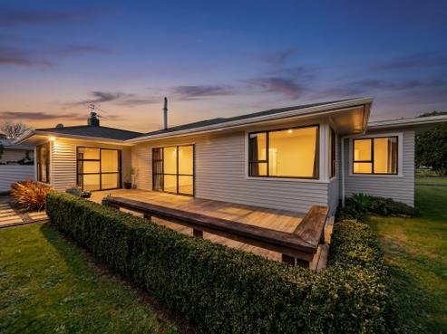 21 Solway Crescent, Solway