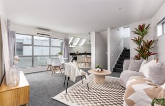 142B Packe Street, Edgeware