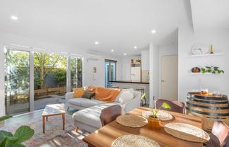 2/130 Southampton Street, SYDENHAM