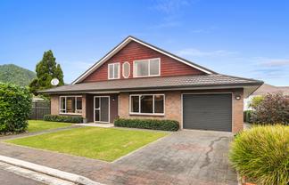 1 Wordsworth Place, Kensington