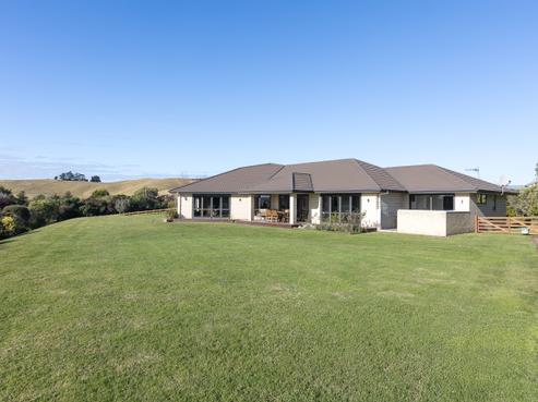 80 Silverton Road, Poraiti