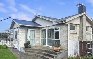 707 Elm Road, Akina