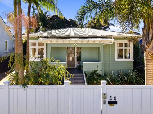 44 Cambourne Road, Sandringham
