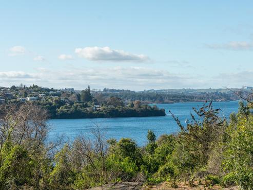 9 Parawera Drive, Acacia Bay