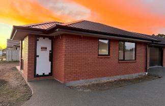 16 Bob Reid Crescent, Darfield