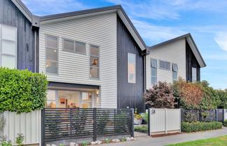 2/16 Hamill Road, Halswell