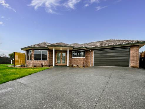 7 Phoenix Lane, Northcote