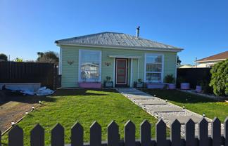 71 Beach Road, Ashburton