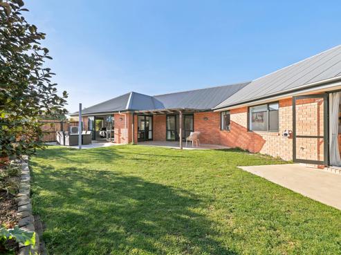 37 Parkinson Place, Woodend