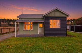 24 Queen Street, Pareora