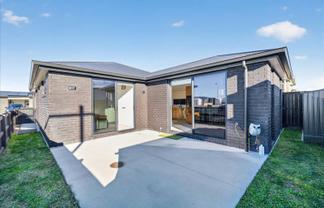 2 Wharangi Lane, Papamoa