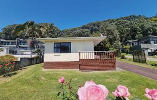 a/230 Pohutukawa Avenue, Whakatane