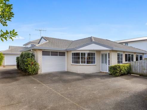 2/448 Hibiscus Coast Highway, Orewa