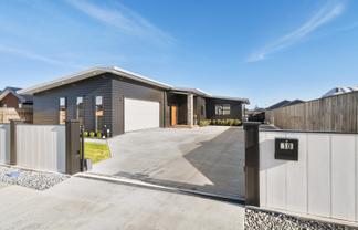10 Kanzan Grove, Feilding