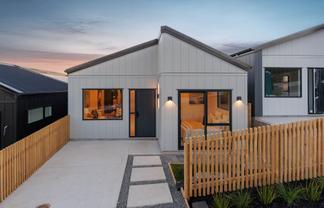 16 Moko Road, Orewa