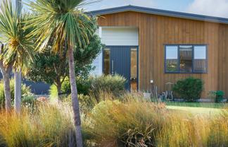 21 Ferndale Drive, Waikanae