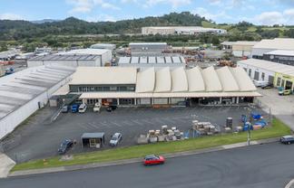 Large Format Retail/Trade - 2,773sqm