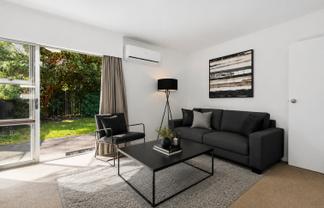 2/295 Great South Road, Manurewa