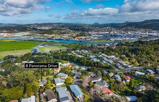 8 Panorama Drive, Parahaki