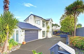6 Chadlington Ave, Henderson