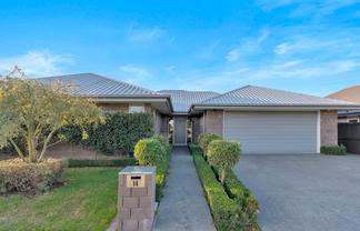 14 Bernice Crescent, Yaldhurst